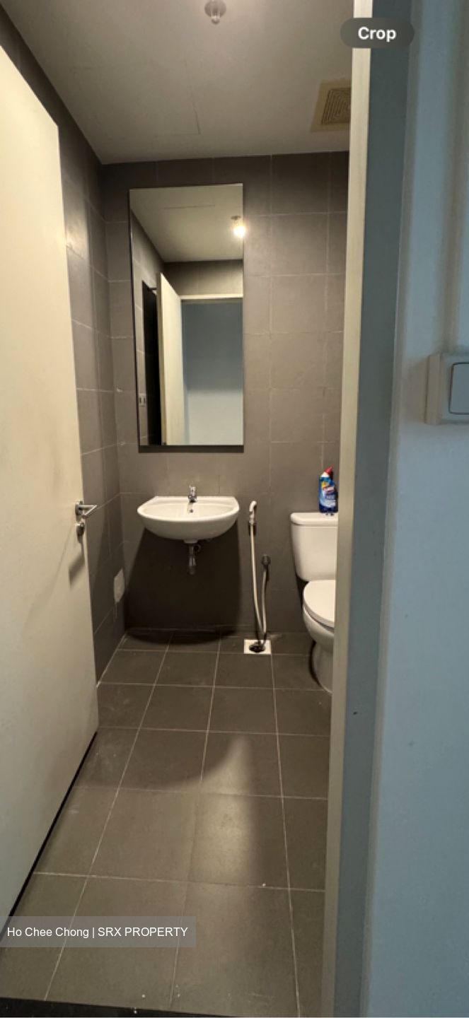 Ct Hub (D12), Office #564790561